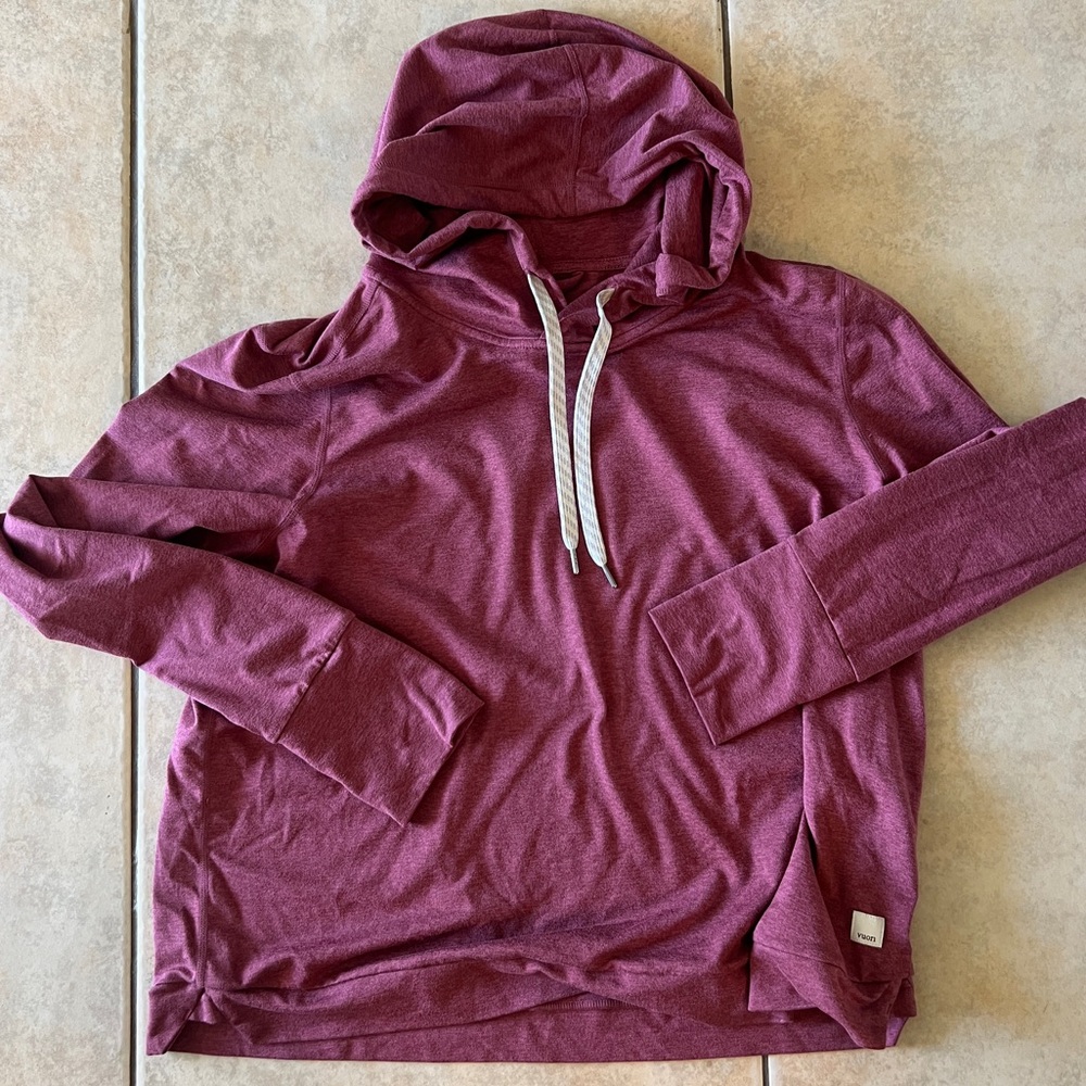 Vuori Halo Essentials Hoodie pullover